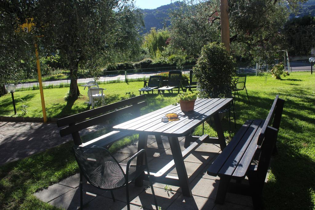 Villa Marina Torbole Sul Garda Exterior foto