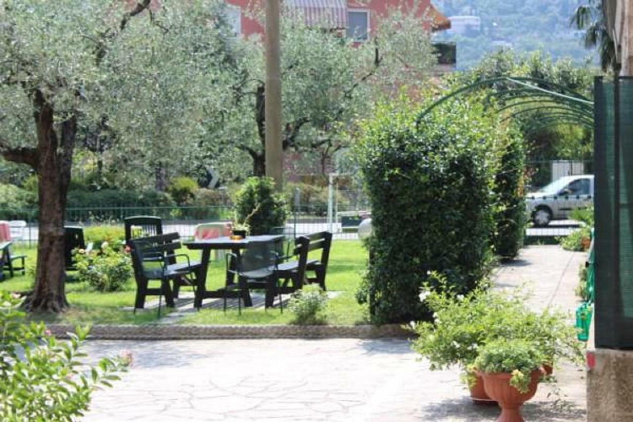Villa Marina Torbole Sul Garda Exterior foto